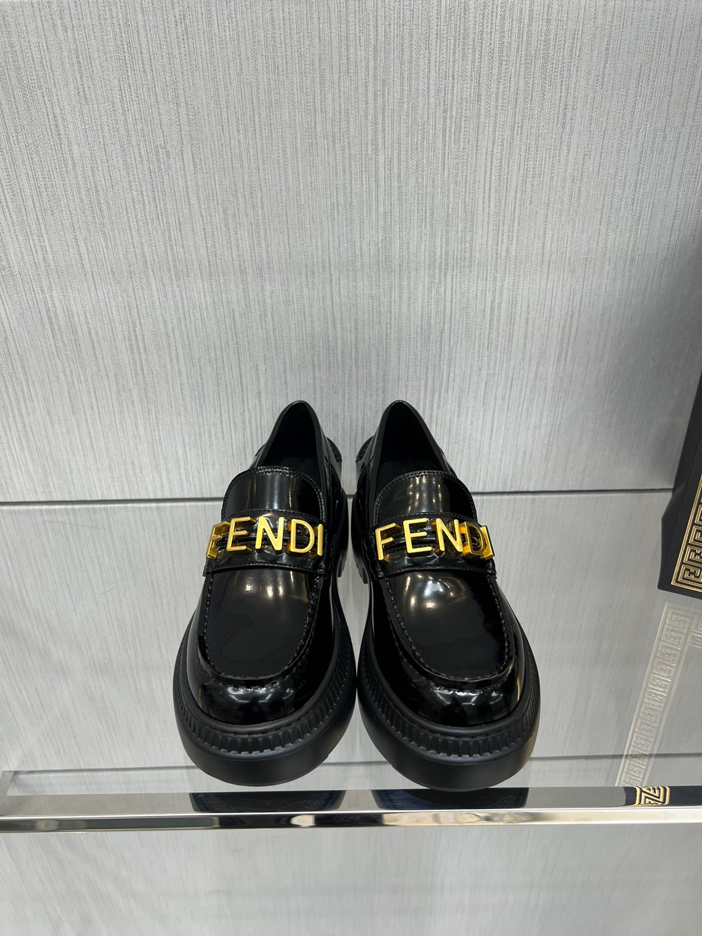 펜디 여자 신발
