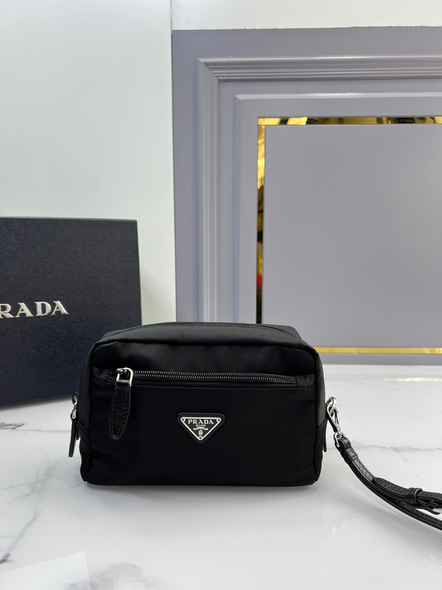 프라다 클러치백  1NE393