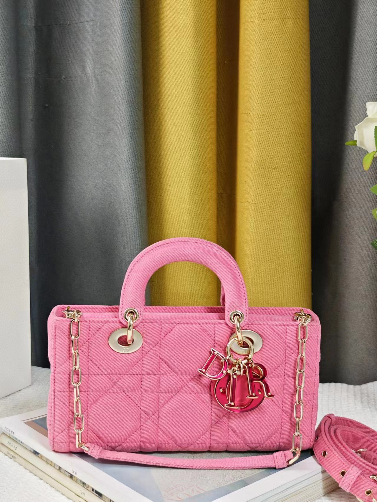 디올 여자가방 미듐