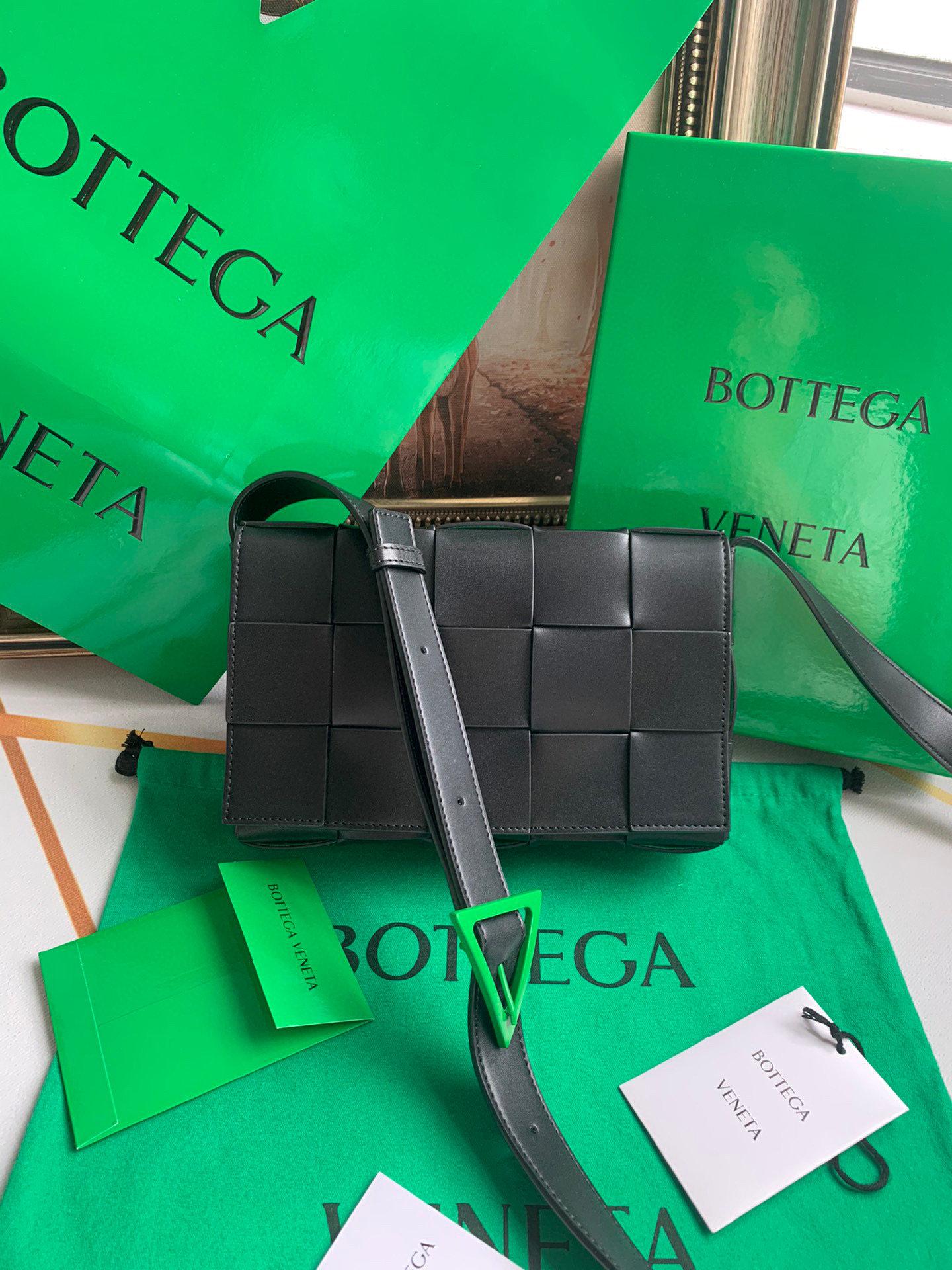 보테가베네타 여자가방 708768