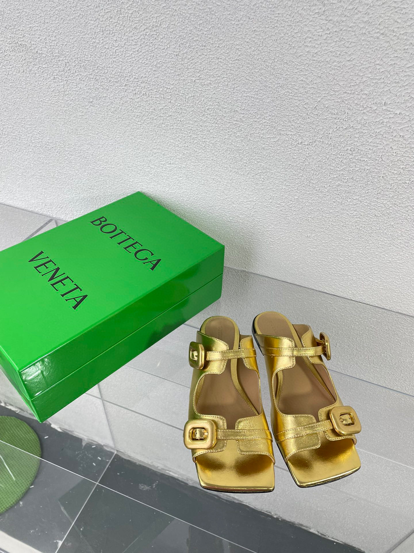 보테가베네타 여자 슬리퍼