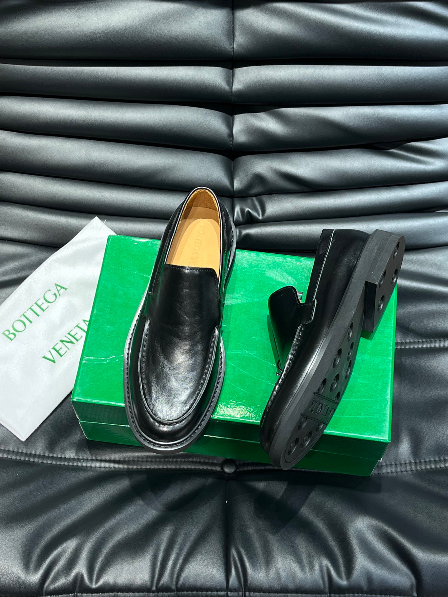보테가베네타 남자 구두