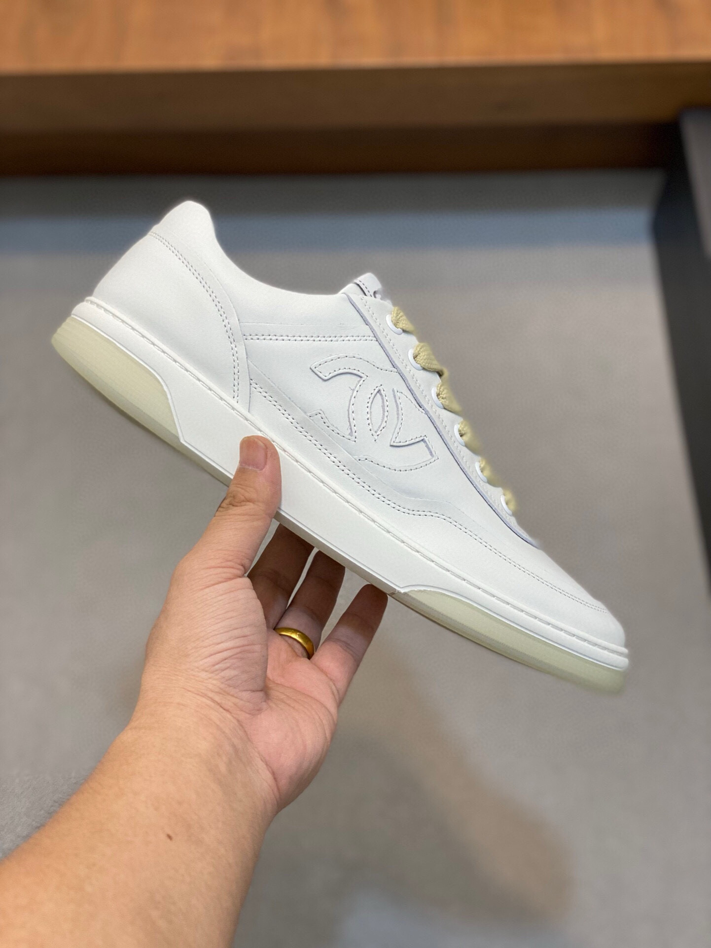 샤넬 남자 스니커즈 운동화 신발