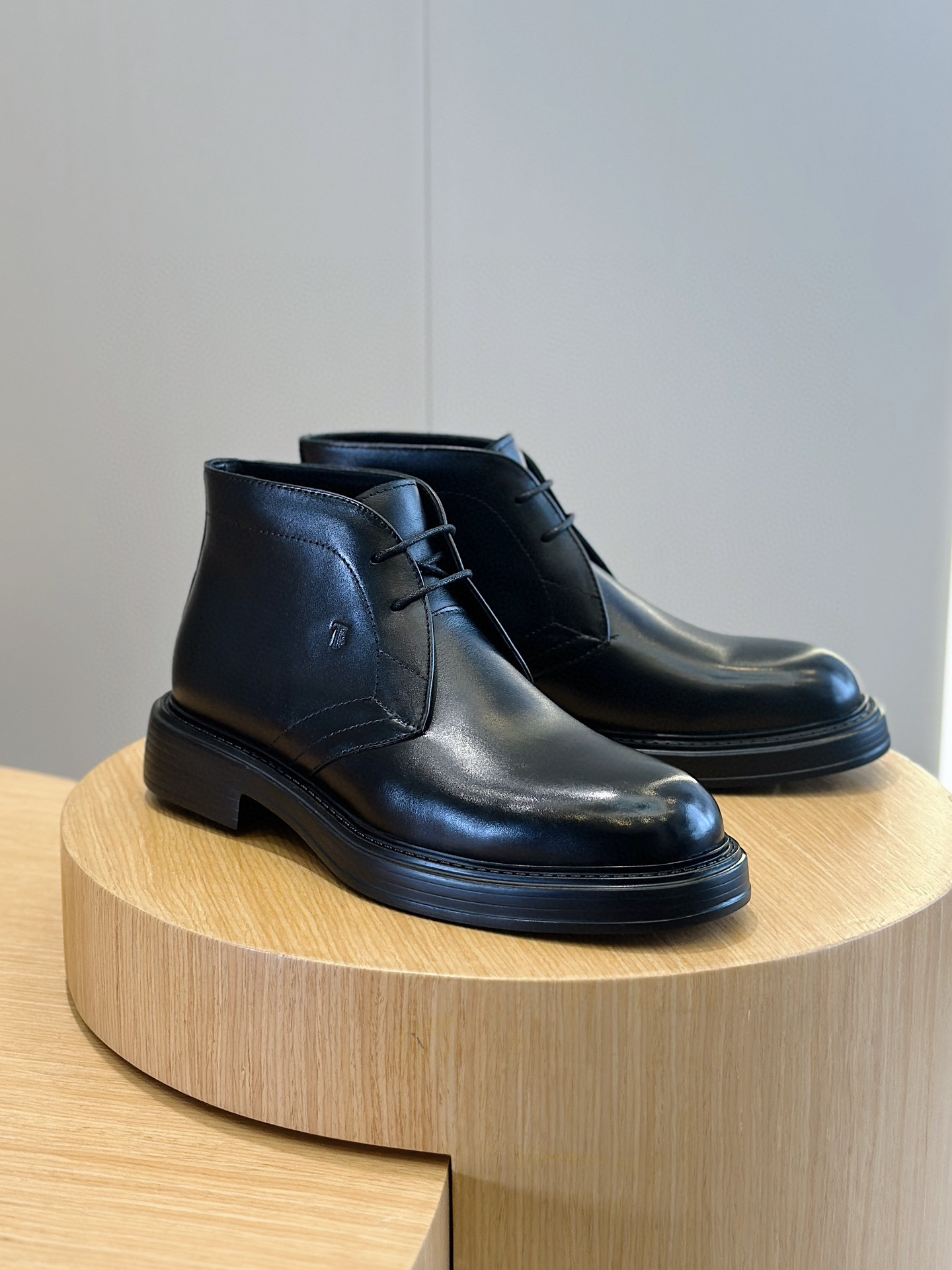 토즈 남자 부츠