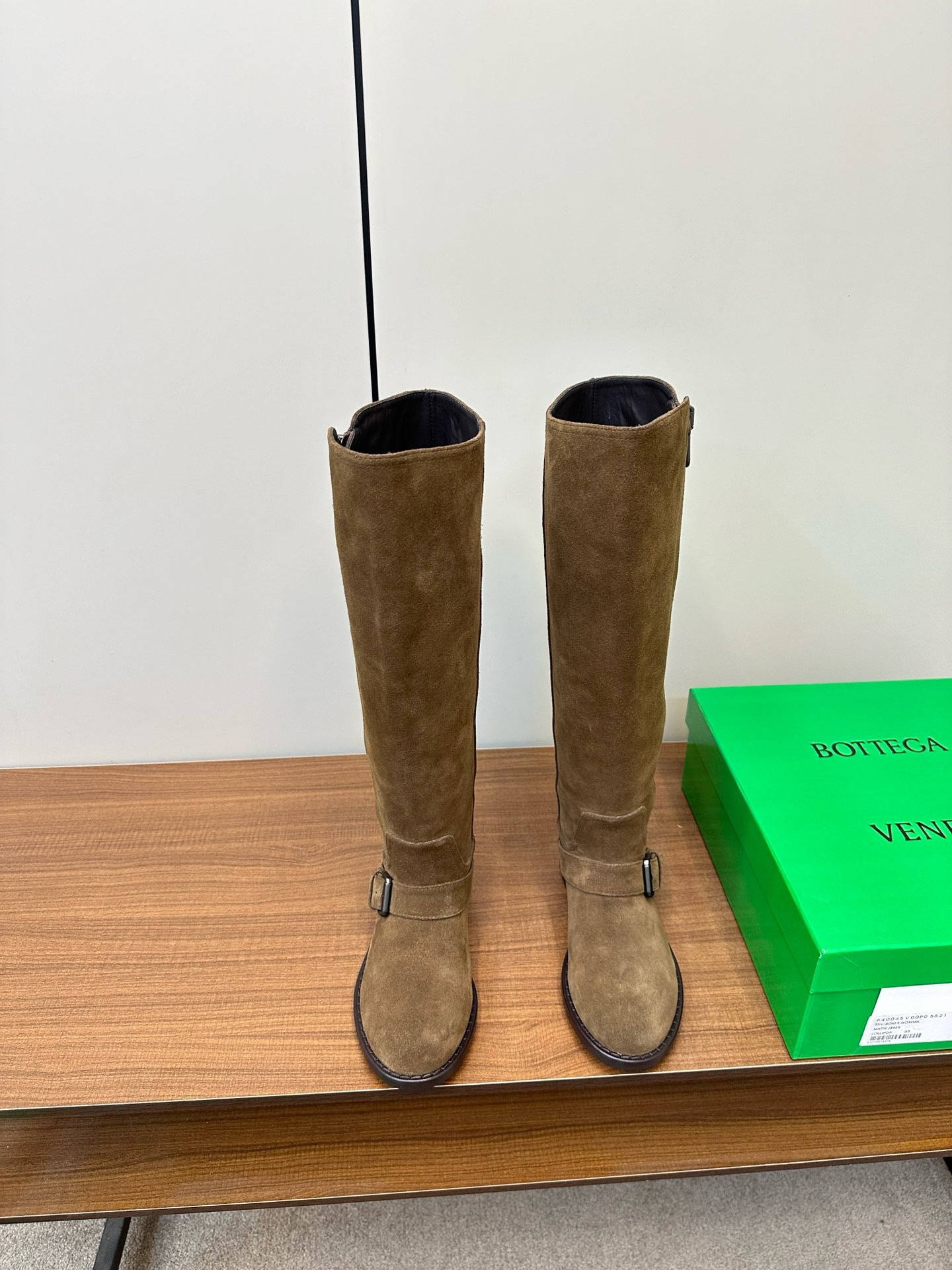 보테가베네타 여자 부츠