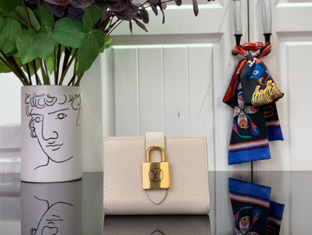 루이비통 여자 반지갑 M12408