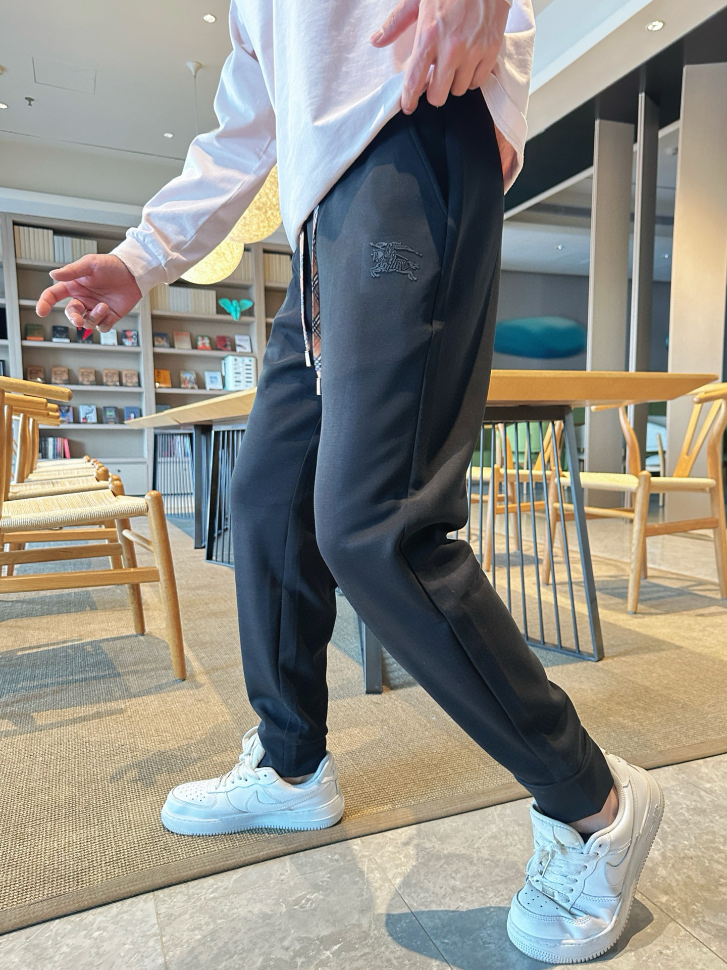 버버리 남자 바지
