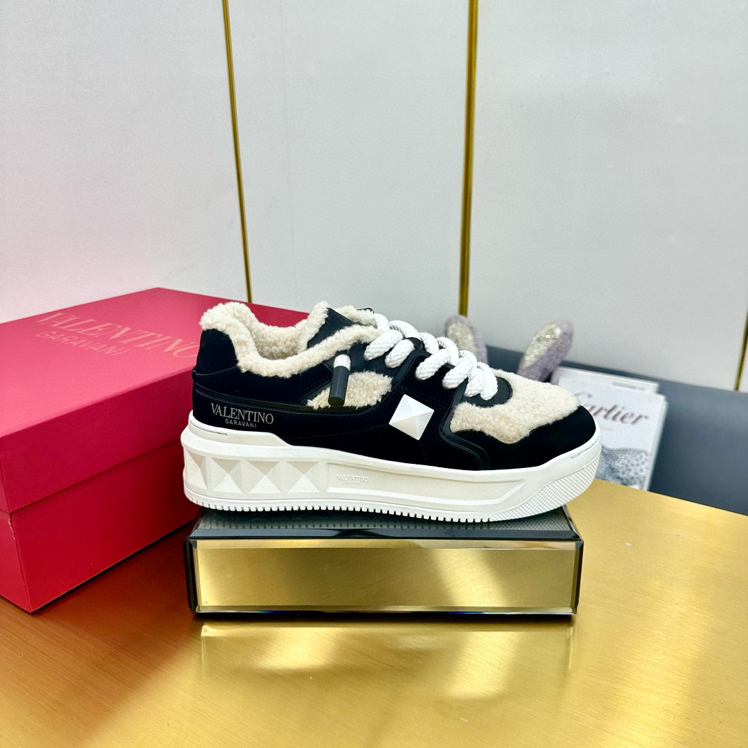 발렌티노 6.5cm 여자 스니커즈 신발 운동화