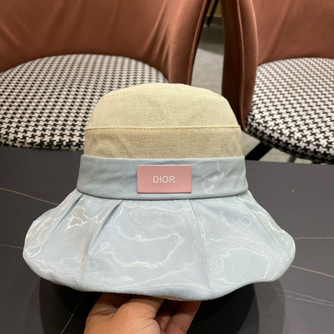 디올 모자