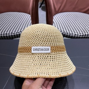 디올 모자