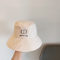 디올 모자