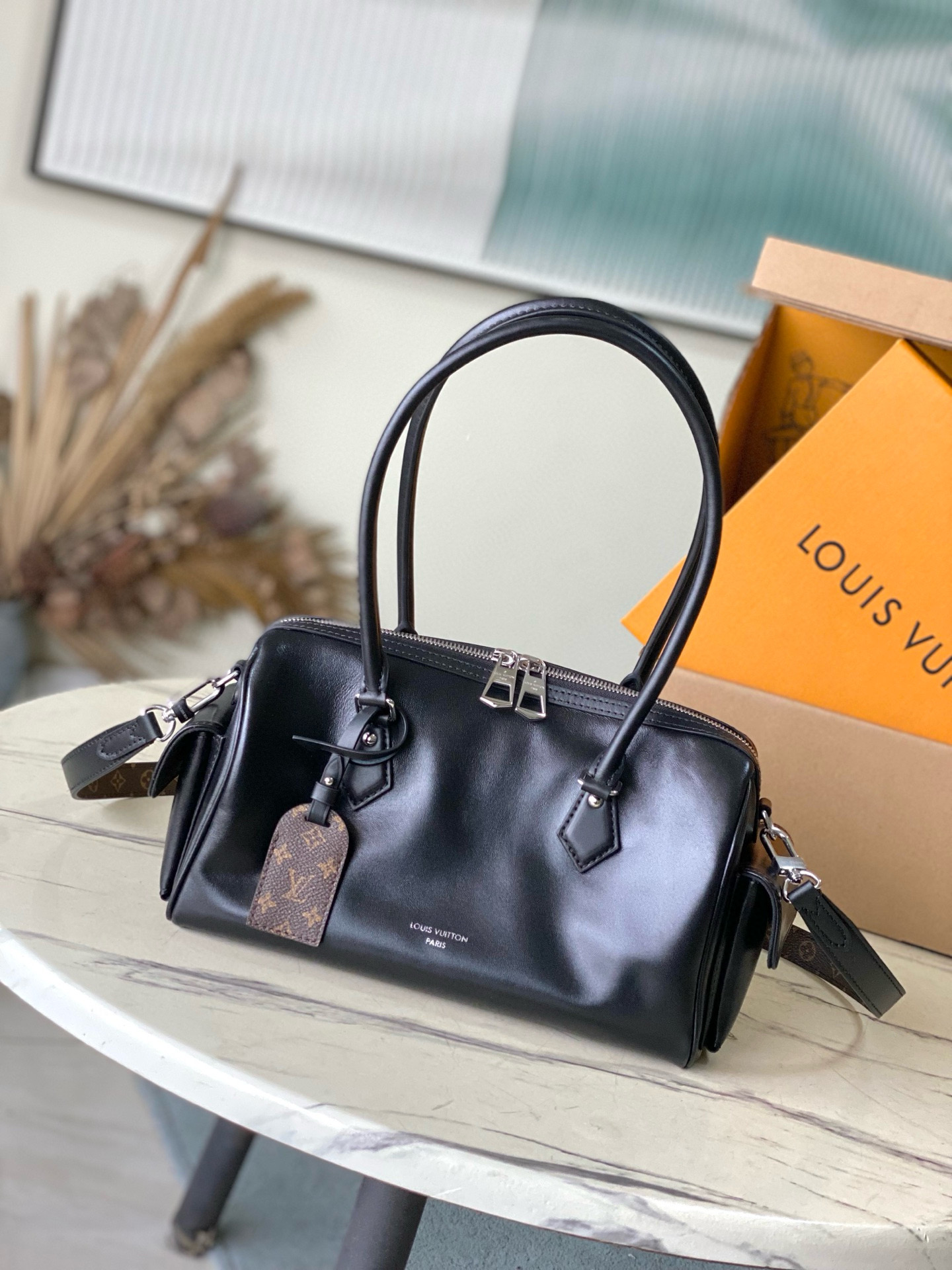 루이비통 M12934 여자가방