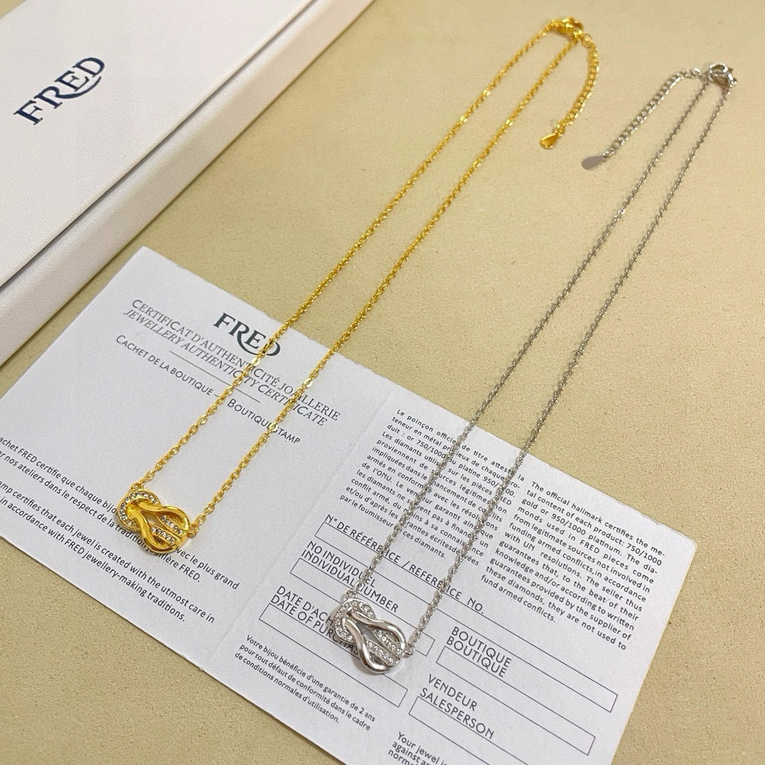 프레드 목걸이