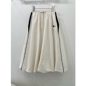 프라* 여자 치마