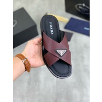 프라다 남자 슬리퍼