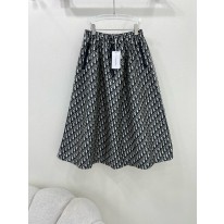 디올 여자 치마