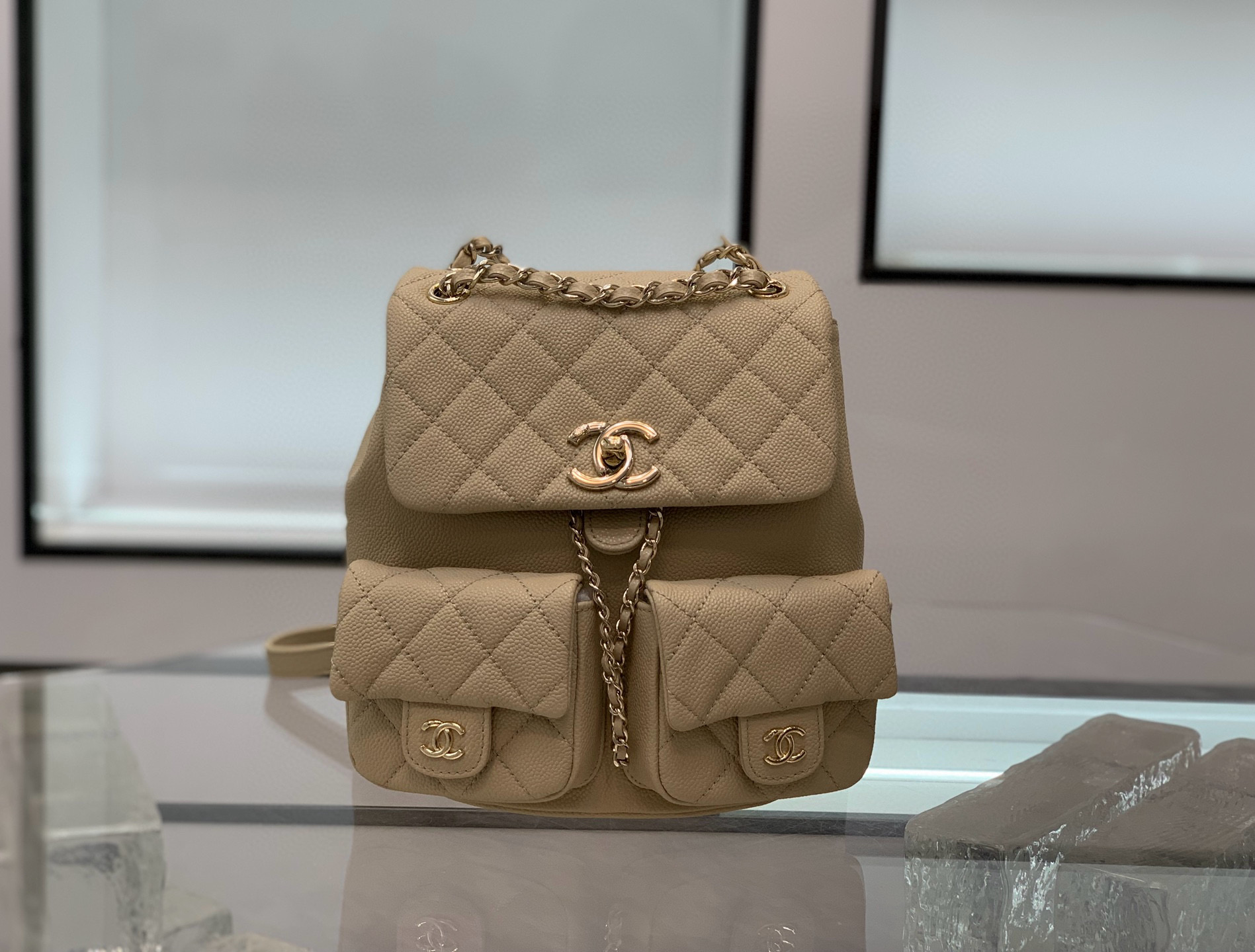 샤넬 백팩 여자가방