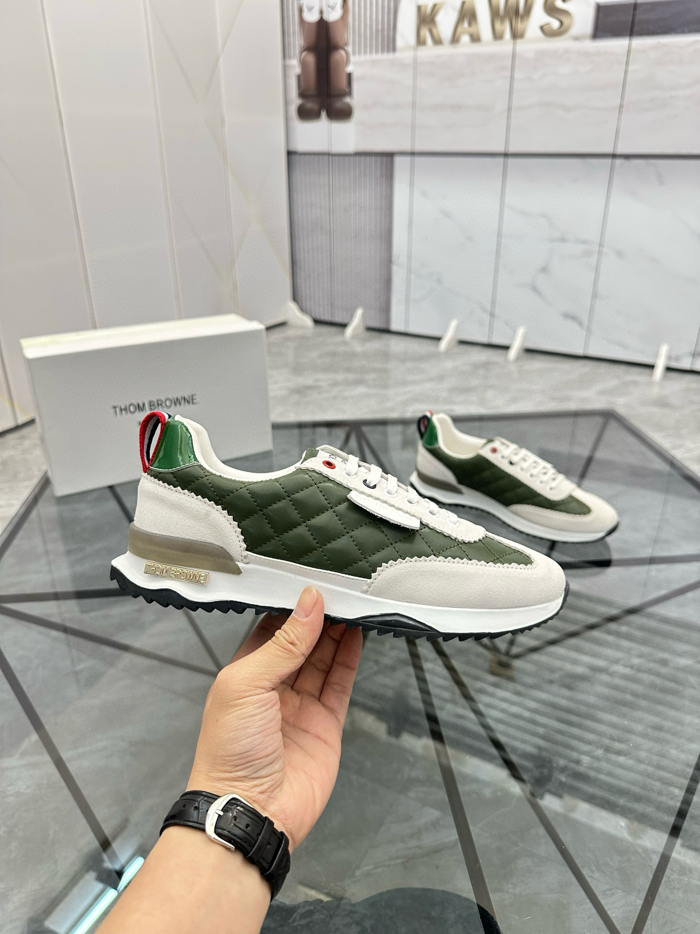 톰브라운 남자 신발 운동화 스니커즈