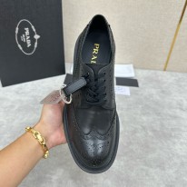 프라다 남자 구두