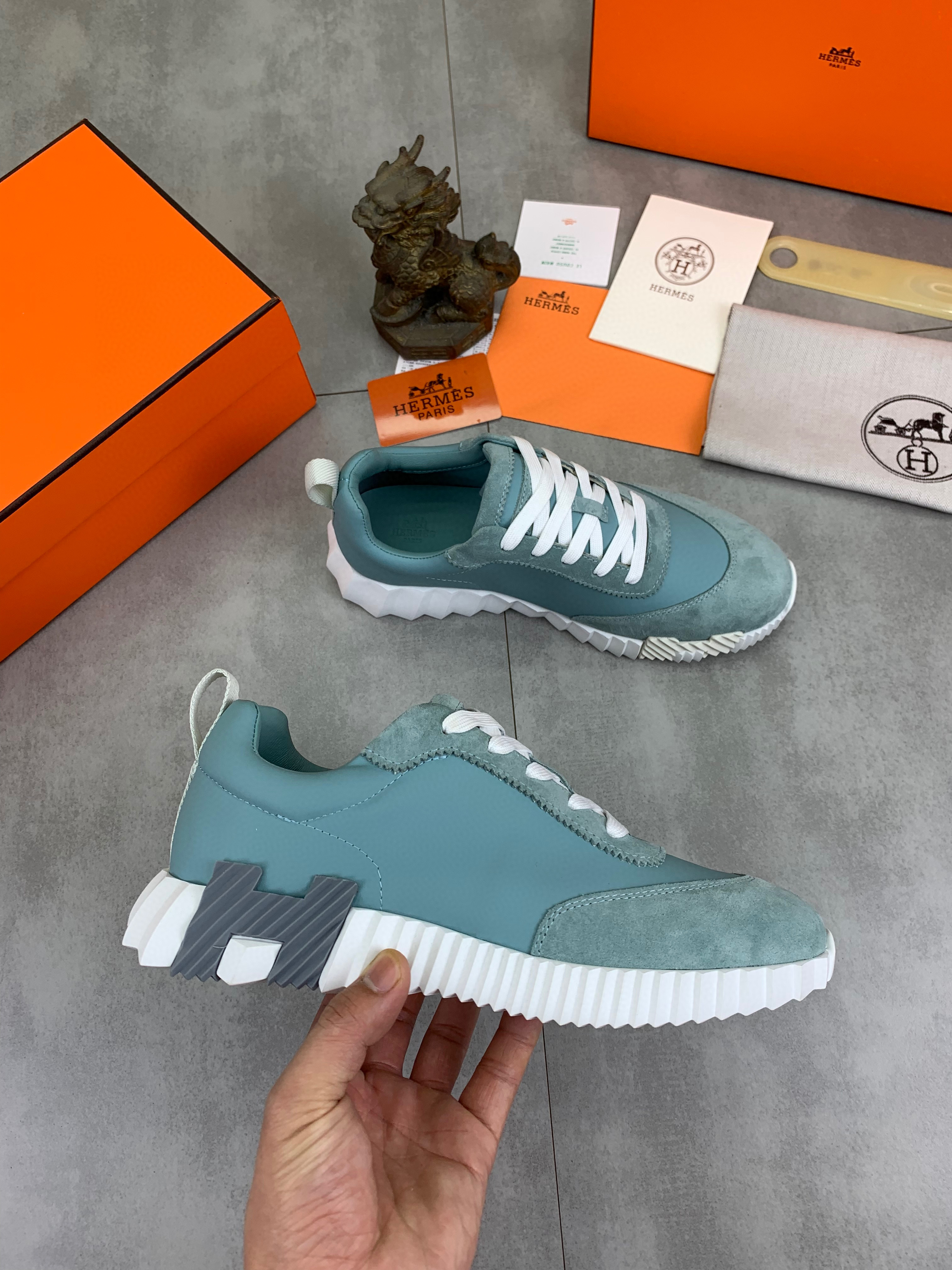 에르메스 남자 신발 운동화 스니커즈