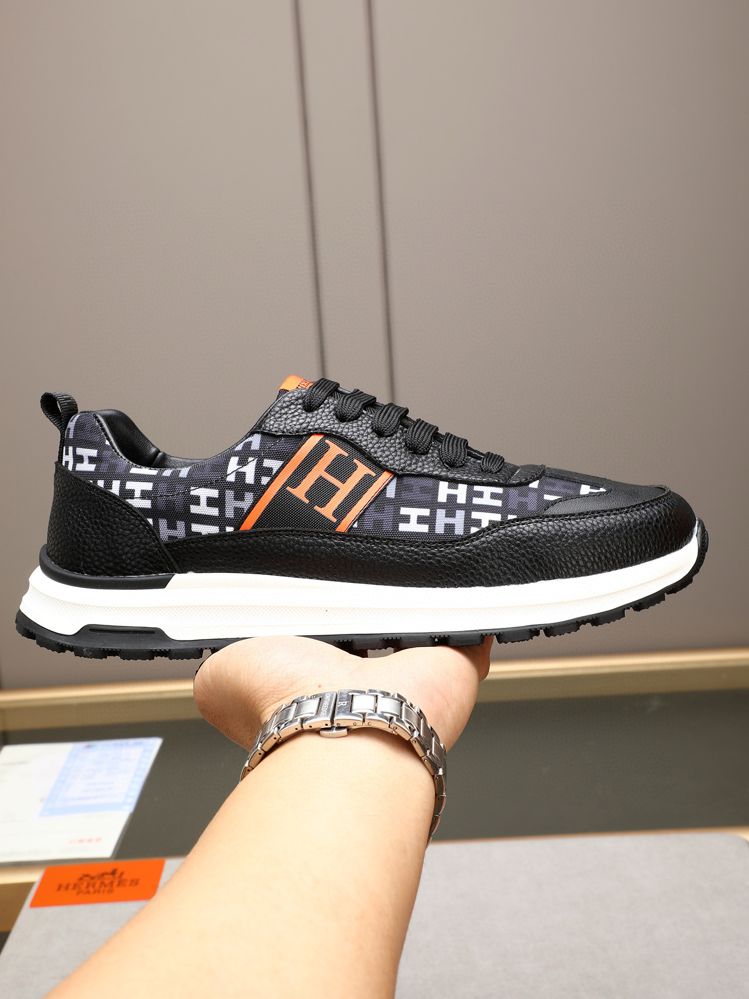 에르메스 남자 신발 운동화 스니커즈