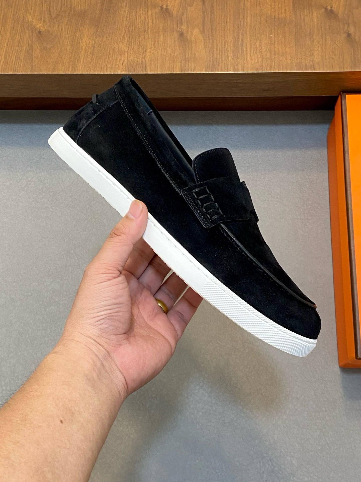 에르메스 남자 신발 운동화 스니커즈