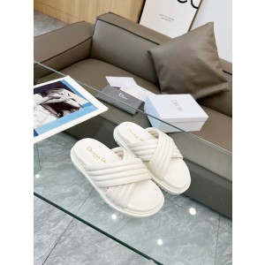 디올 여자 슬리퍼