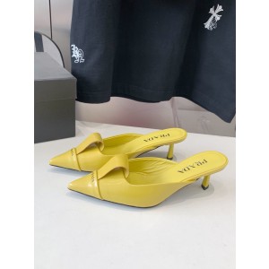 프라다 여자 슬리퍼