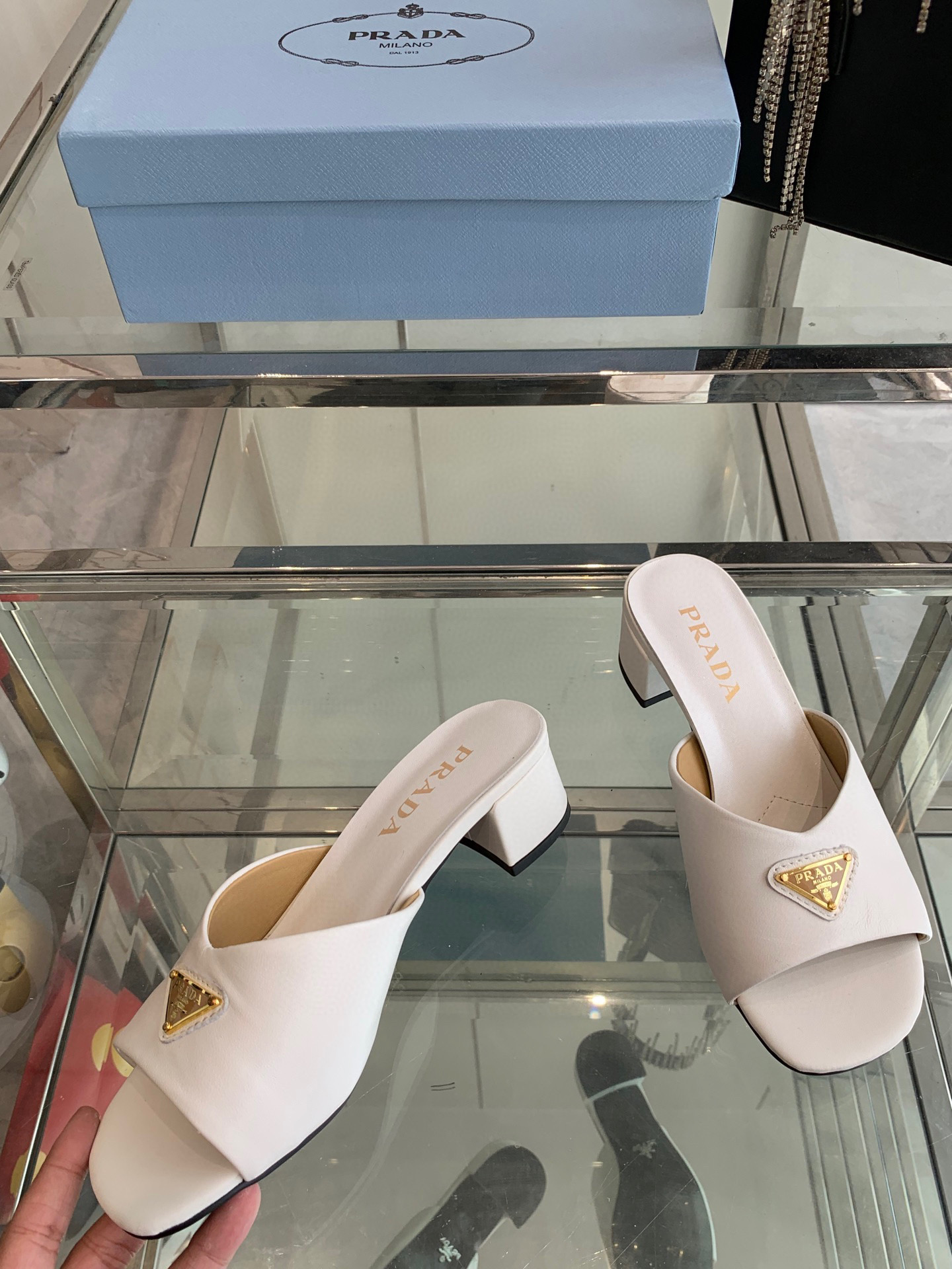 프라다 여자 슬리퍼 3.5cm