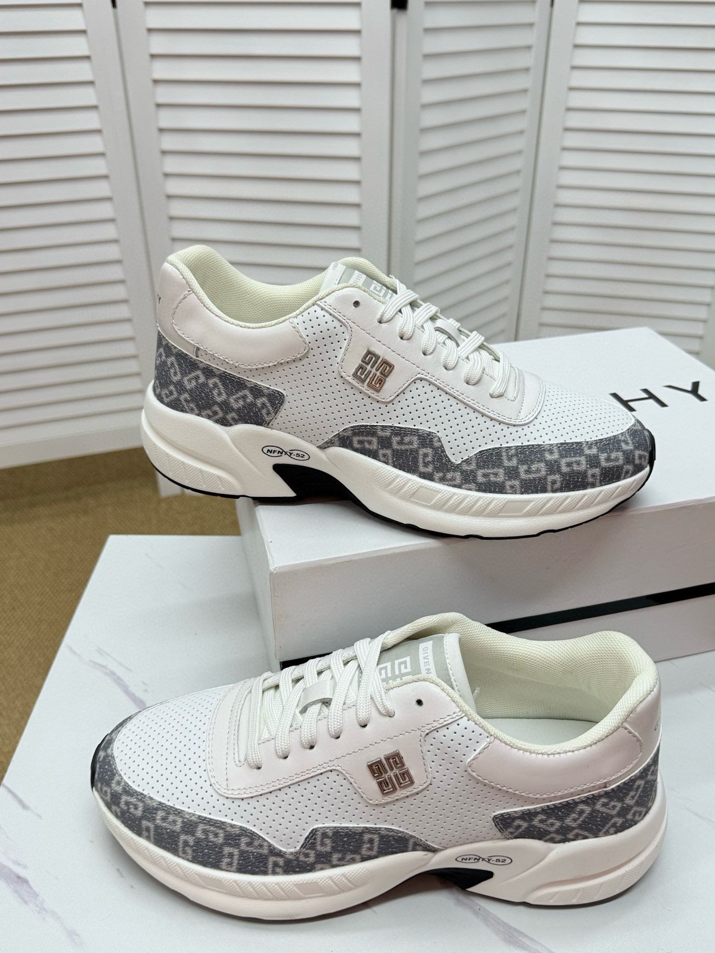 지방시 남자 신발 운동화 스니커즈