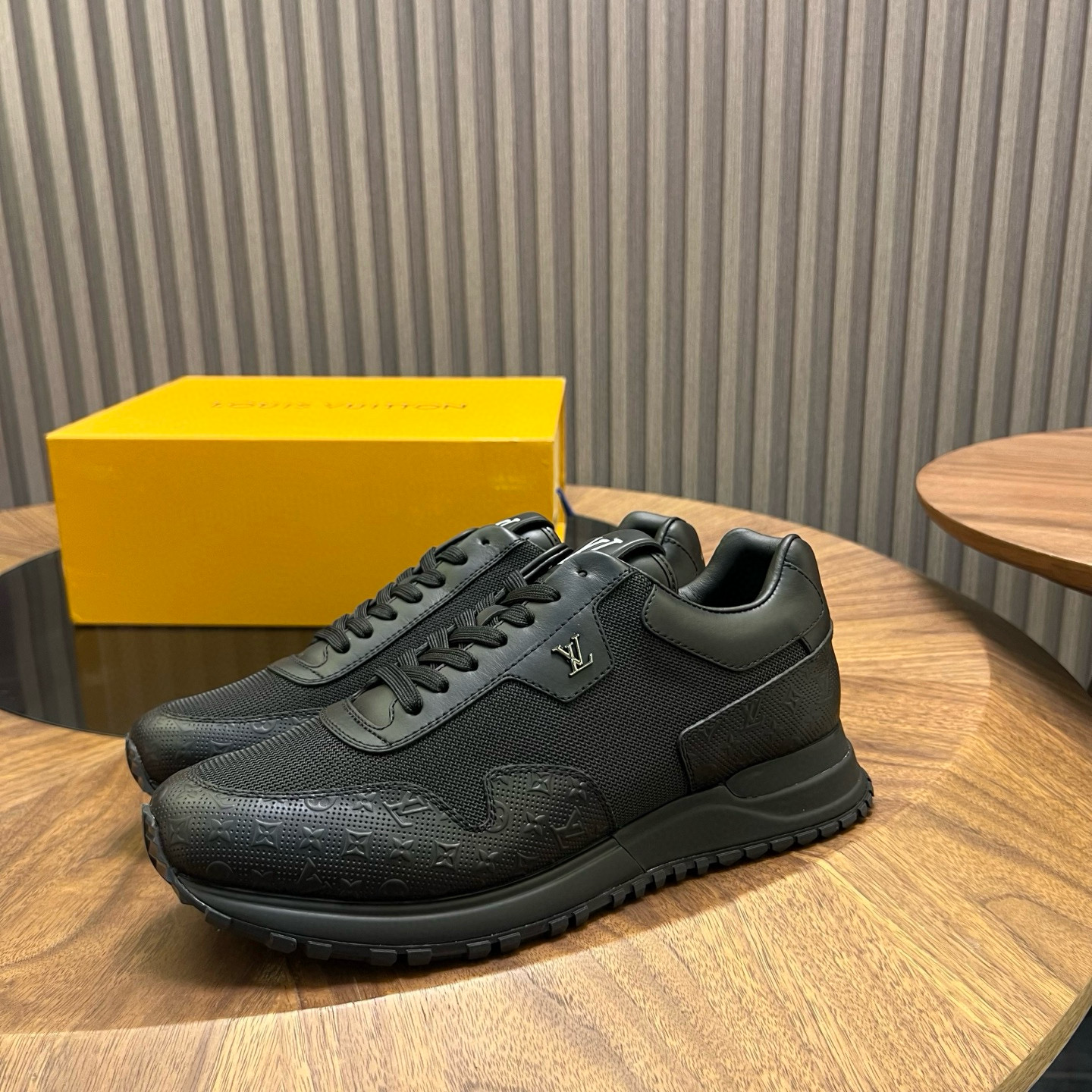 루이비통 남자 신발 운동화 스니커즈