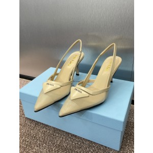 프라다 여자 샌들 7.5cm