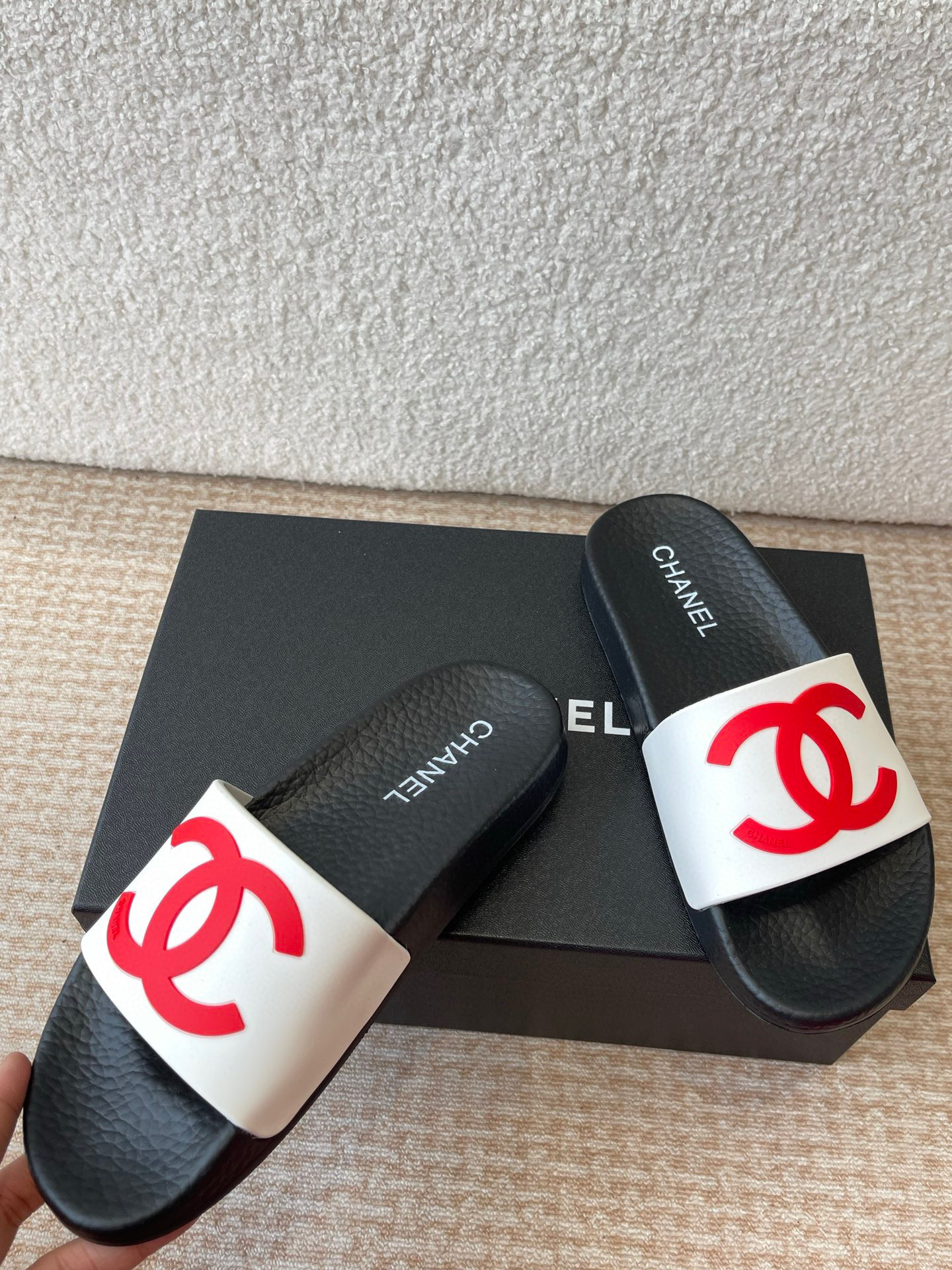 샤넬 여자 슬리퍼