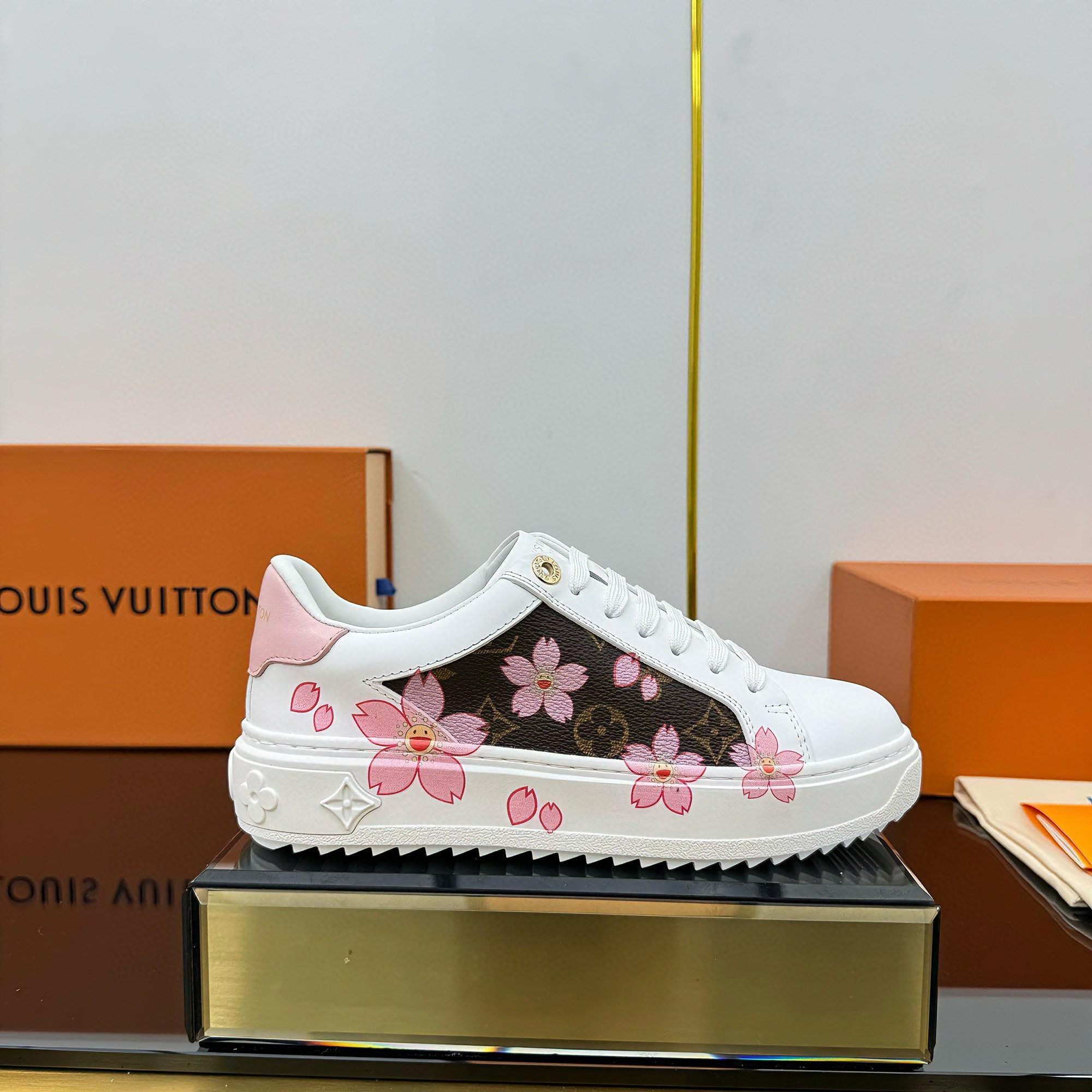 루이비통 남녀공용 신발 운동화 스니커즈