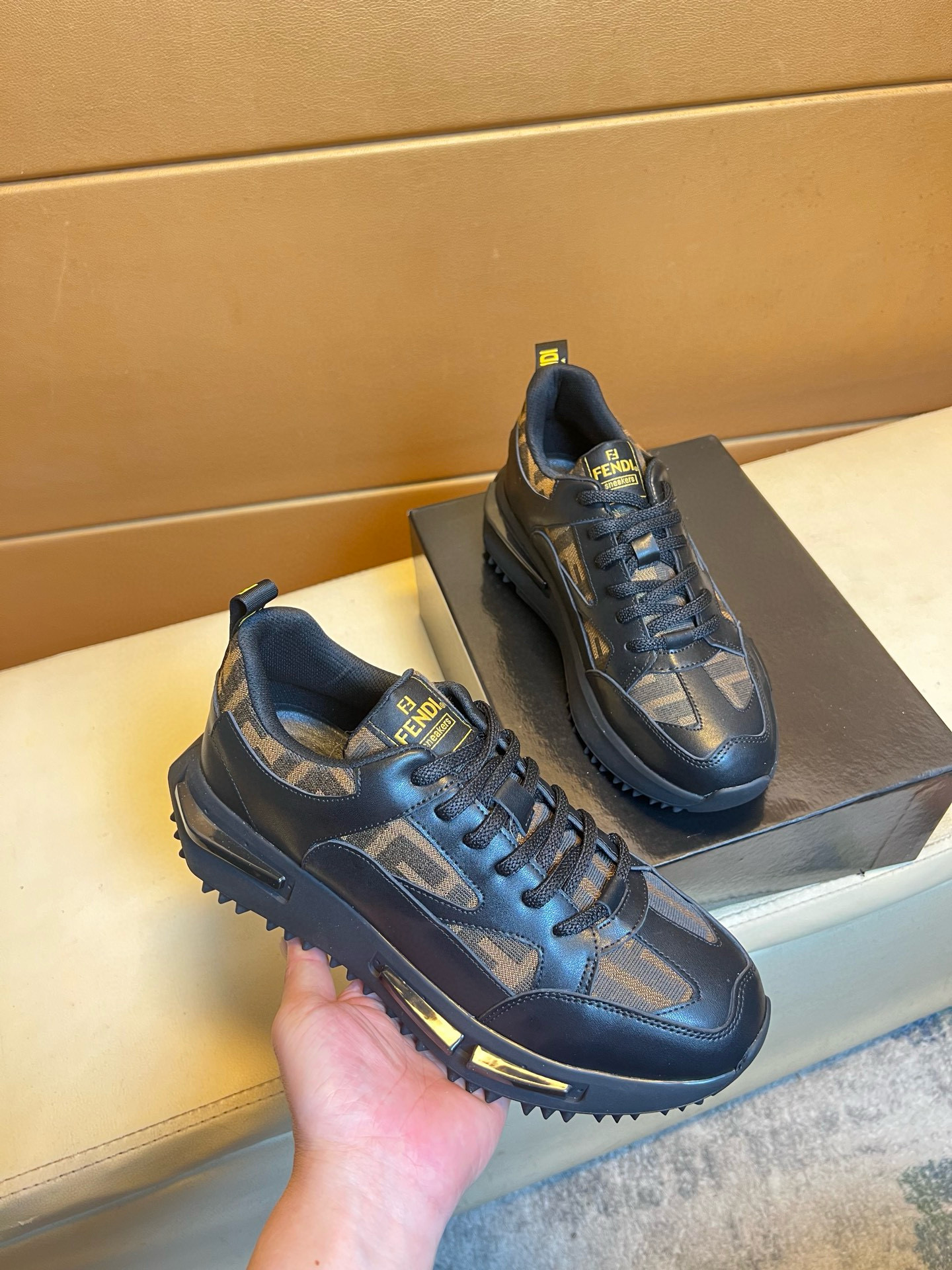 펜디 남자신발 운동화 스니커즈