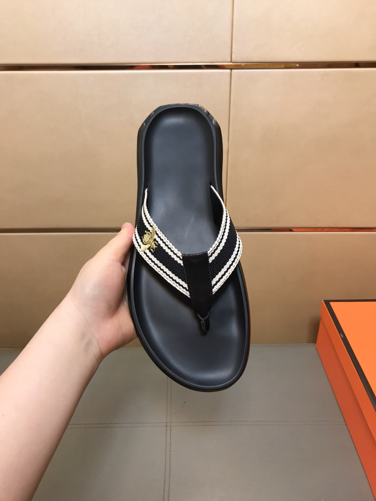 구찌 남자 슬리퍼