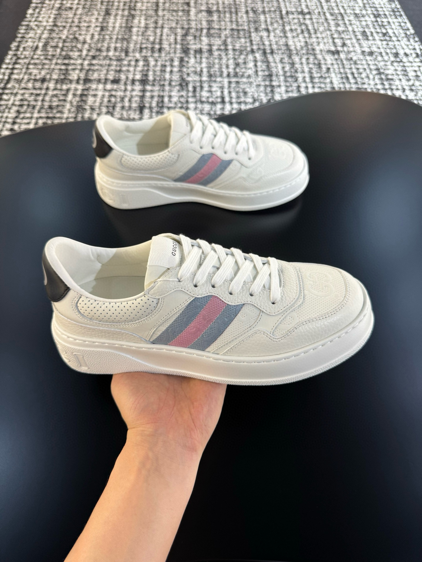 구찌 남녀공용 신발 운동화 스니커즈