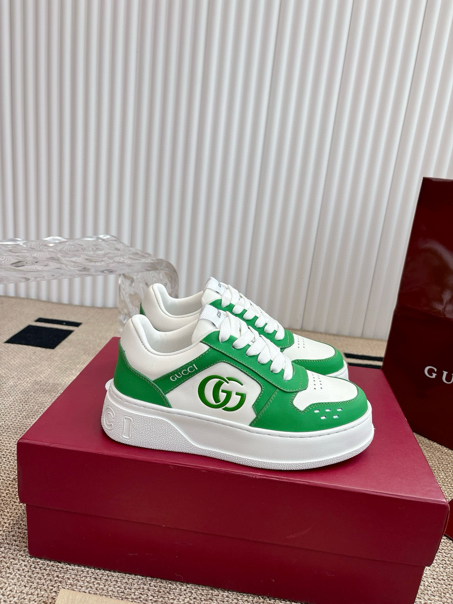 구찌 남녀공용 신발 운동화 스니커즈