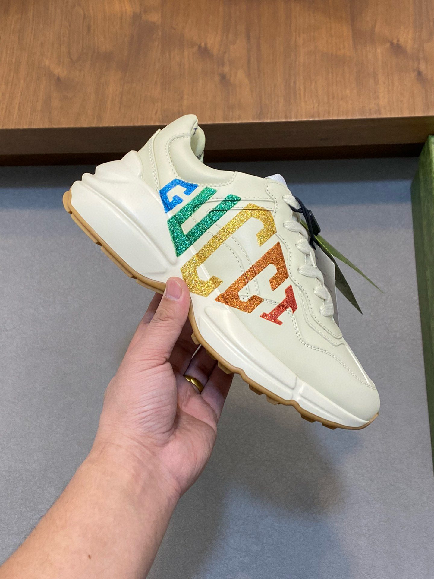 구찌 라이톤 남녀공용 신발 운동화 스니커즈