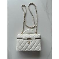 샤넬 여자가방 AP4385