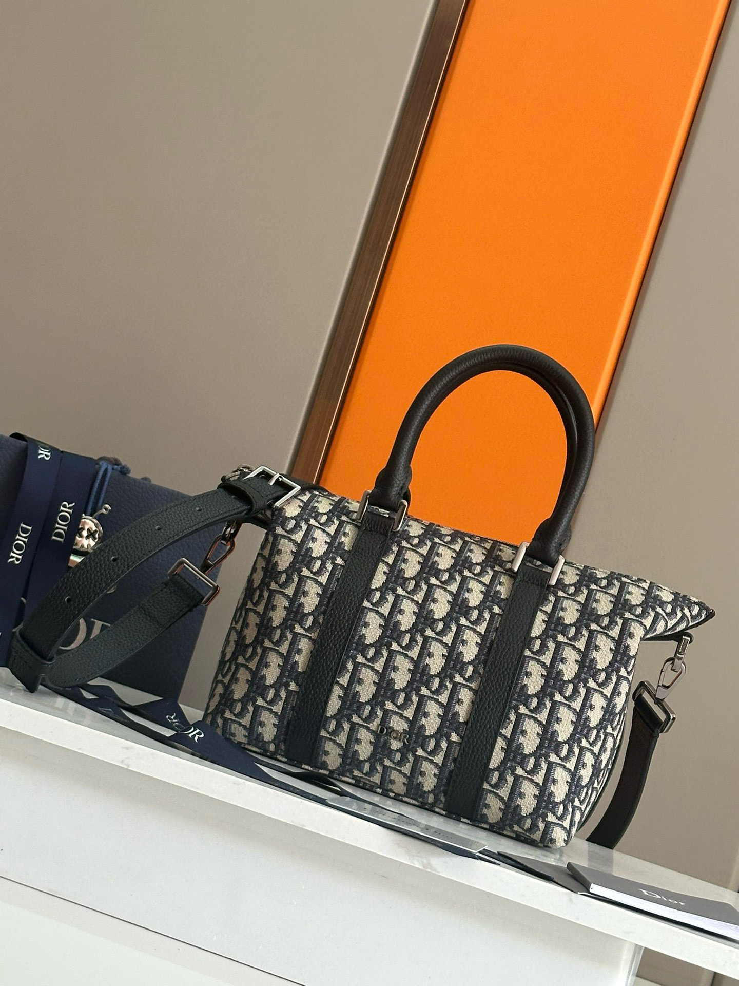디올 토트백 남자가방