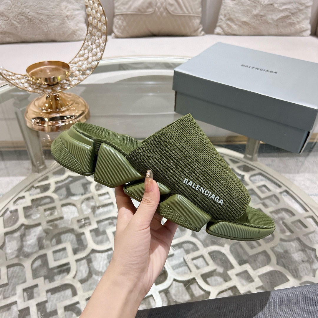 발렌시아가 남녀공용 슬리퍼