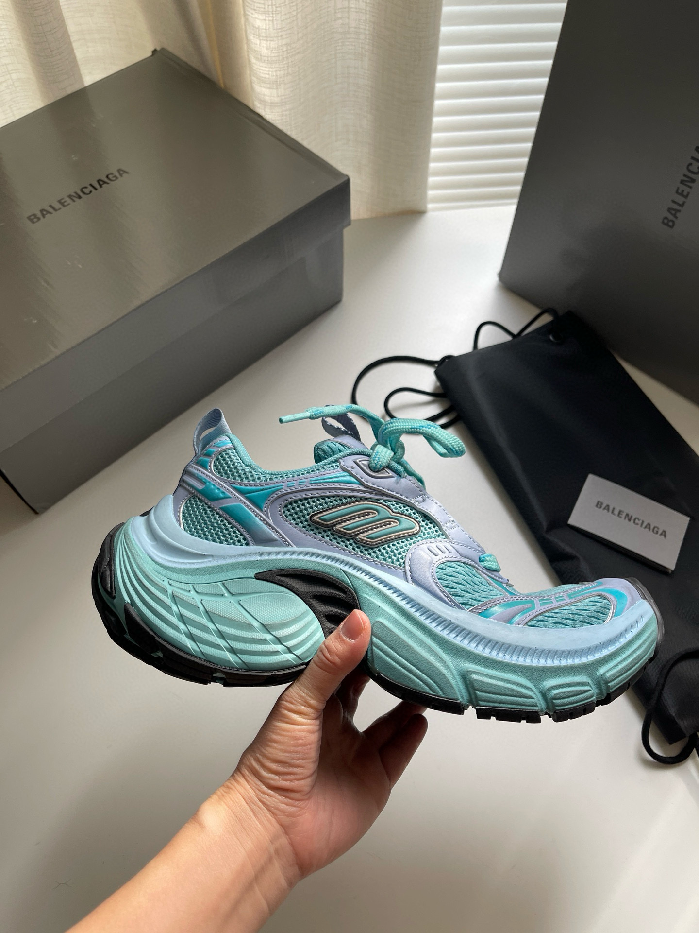 발렌시아가 10XL 남여공용 신발 운동화 스니커즈