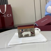 구찌 남여공용 카드지갑 818769