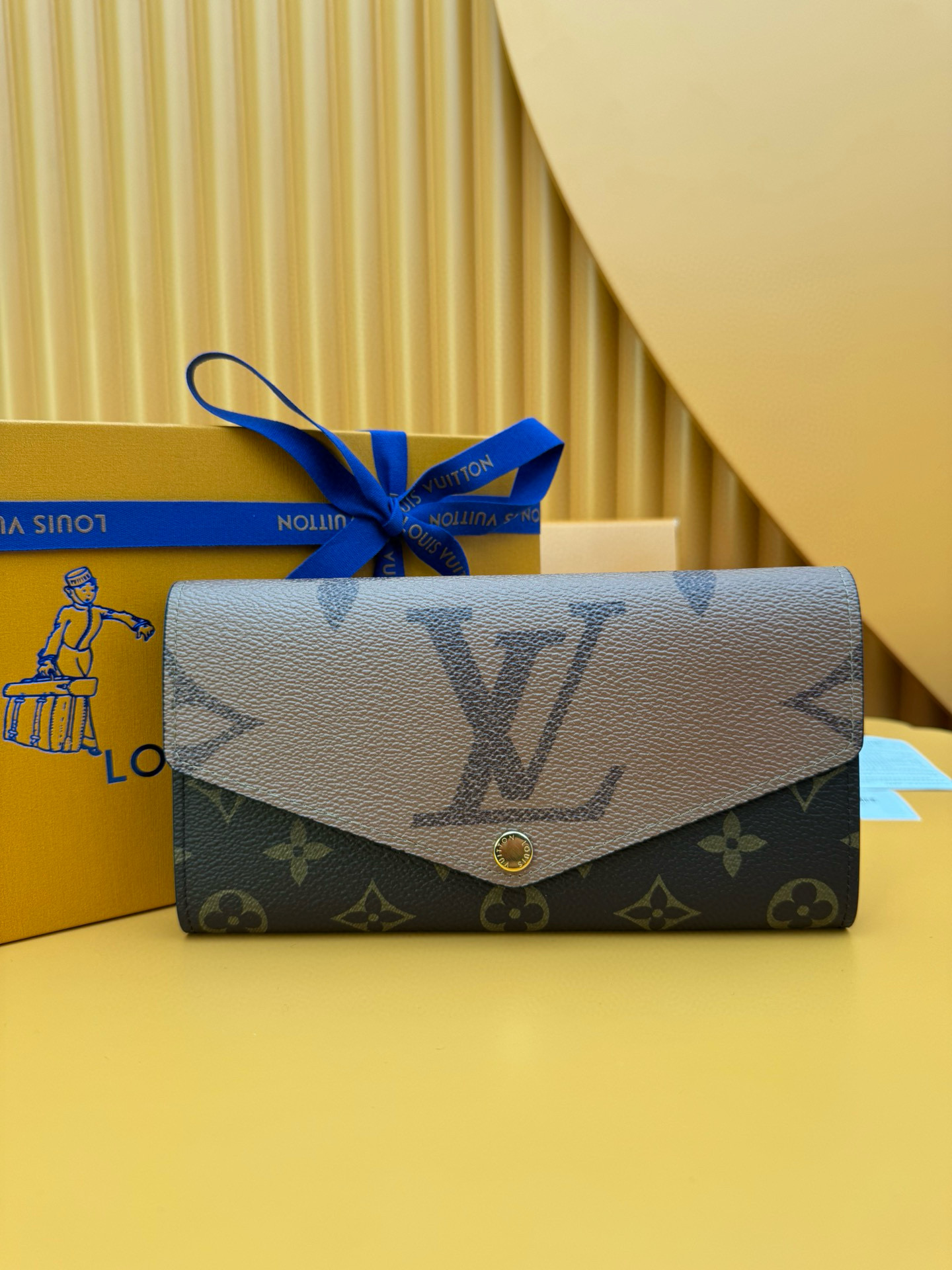 루이비통 여자 장지갑 M80726