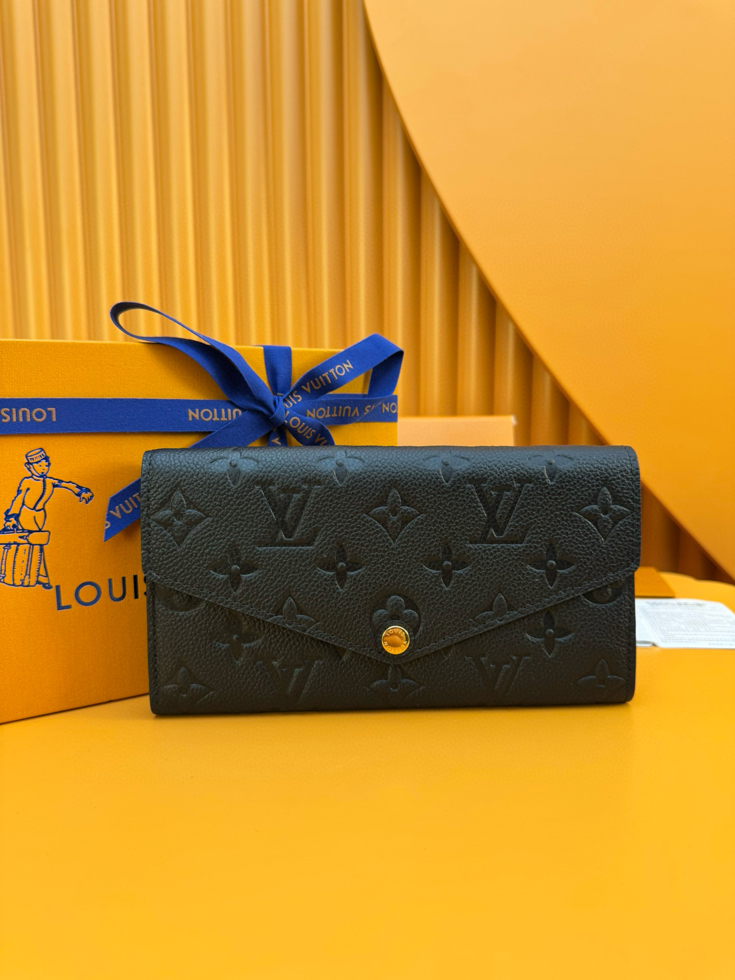 루이비통 여자 장지갑 M82257