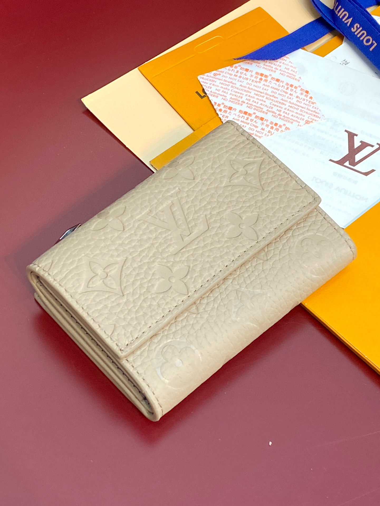 루이비통 여자 반지갑 M14143