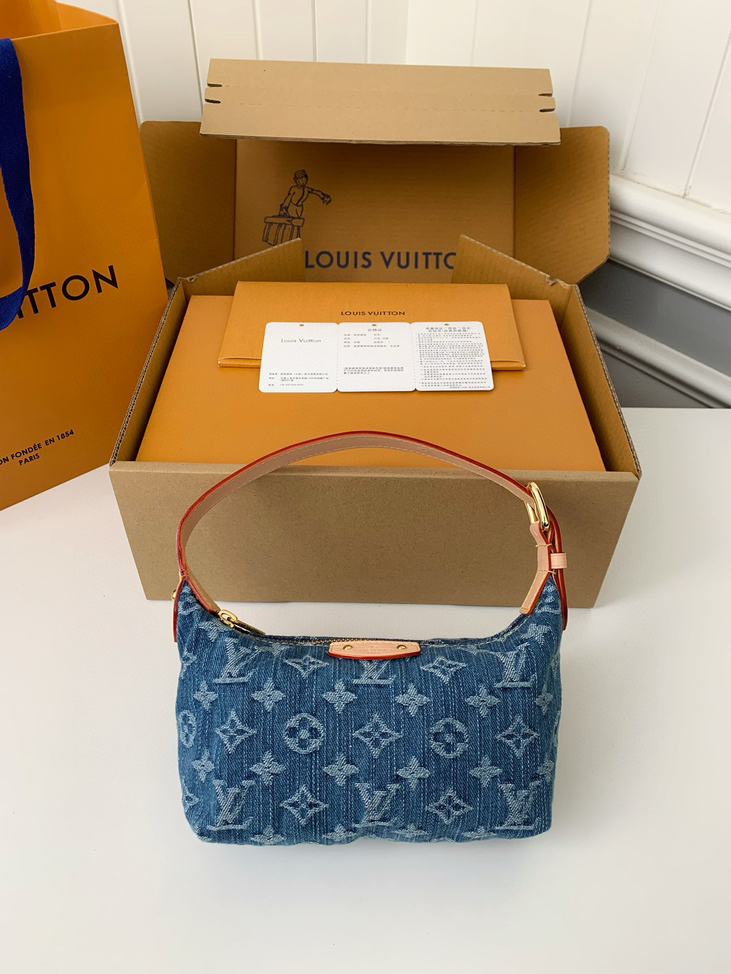 루이비통 M82949 여자가방