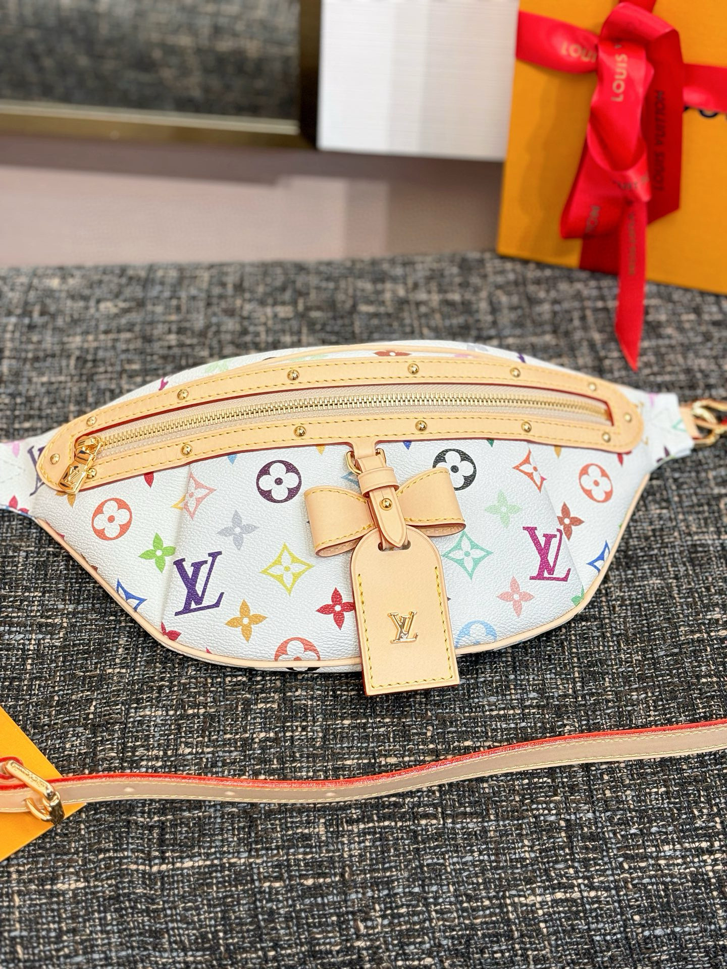 루이비통 M13660 여자가방