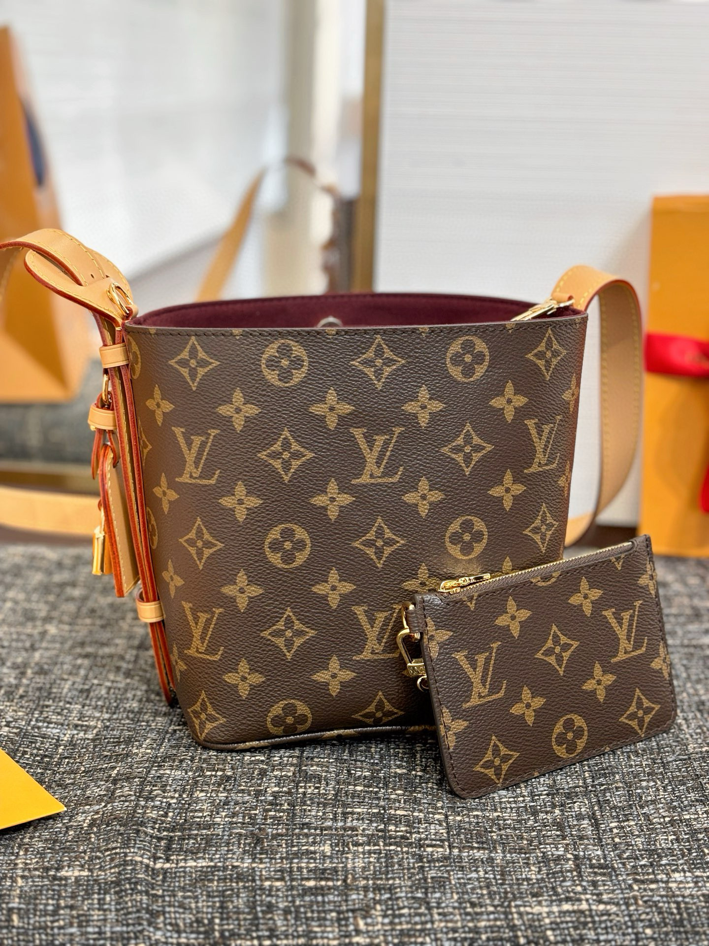 루이비통 M12925 여자가방